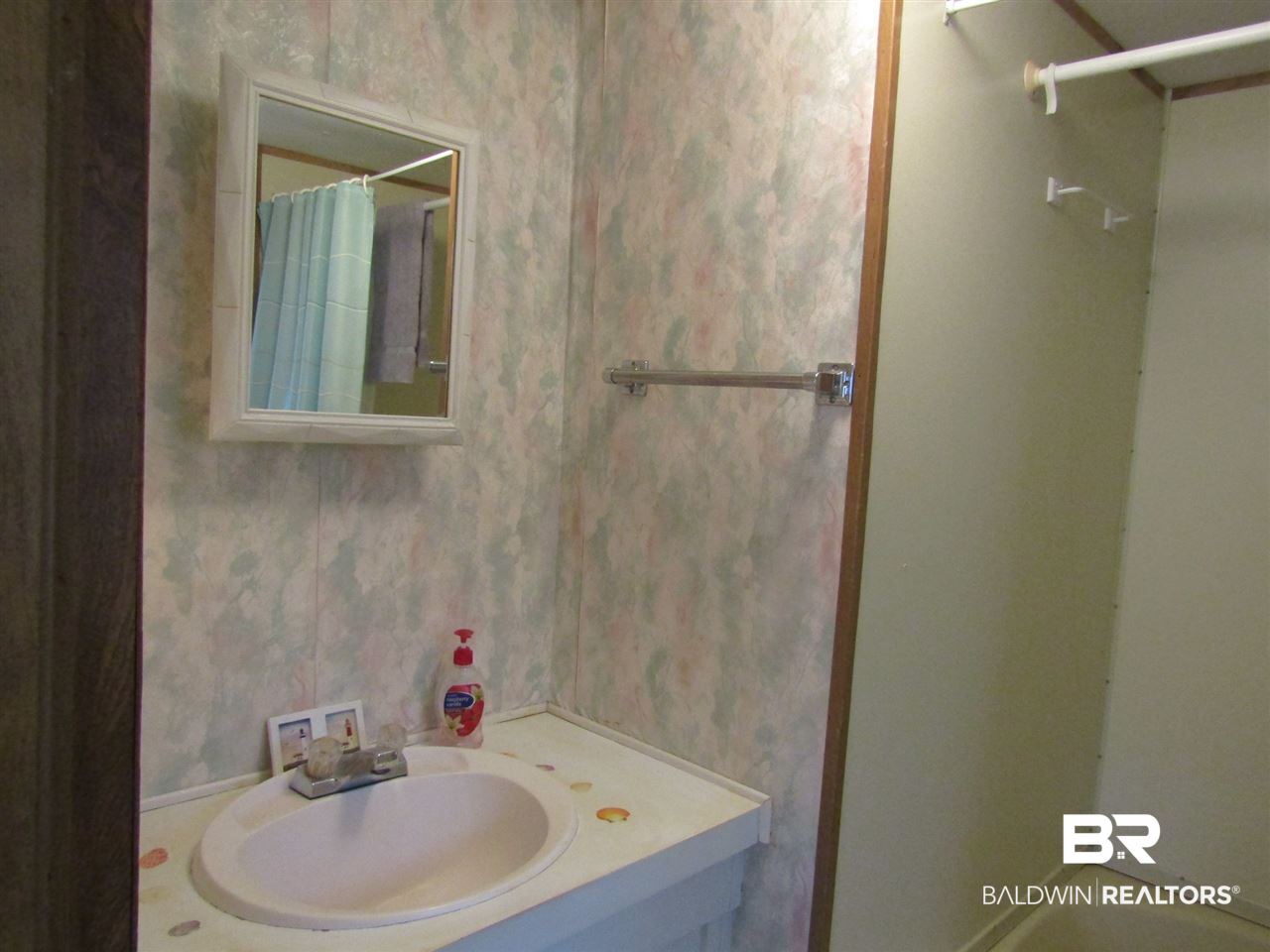 1646 Del Rey Drive Lillian, AL 36549 - Photo 23 of 34 Master Bath