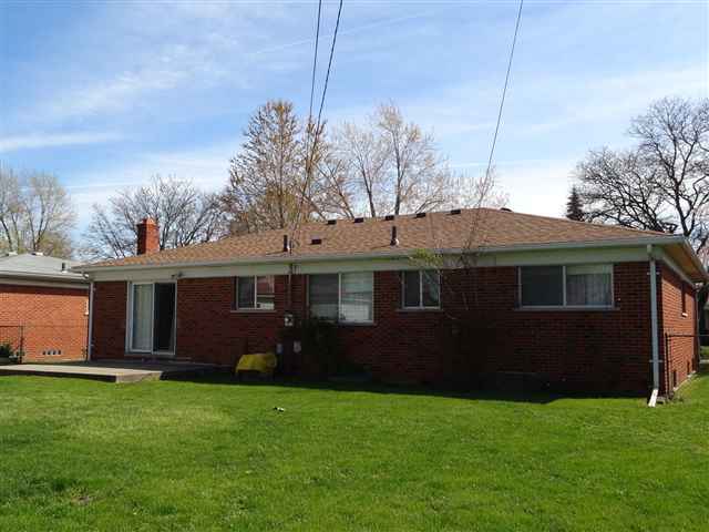 8339 Busch Street Center Line, MI 48015 - Photo 3 of 13 REAR VIEW