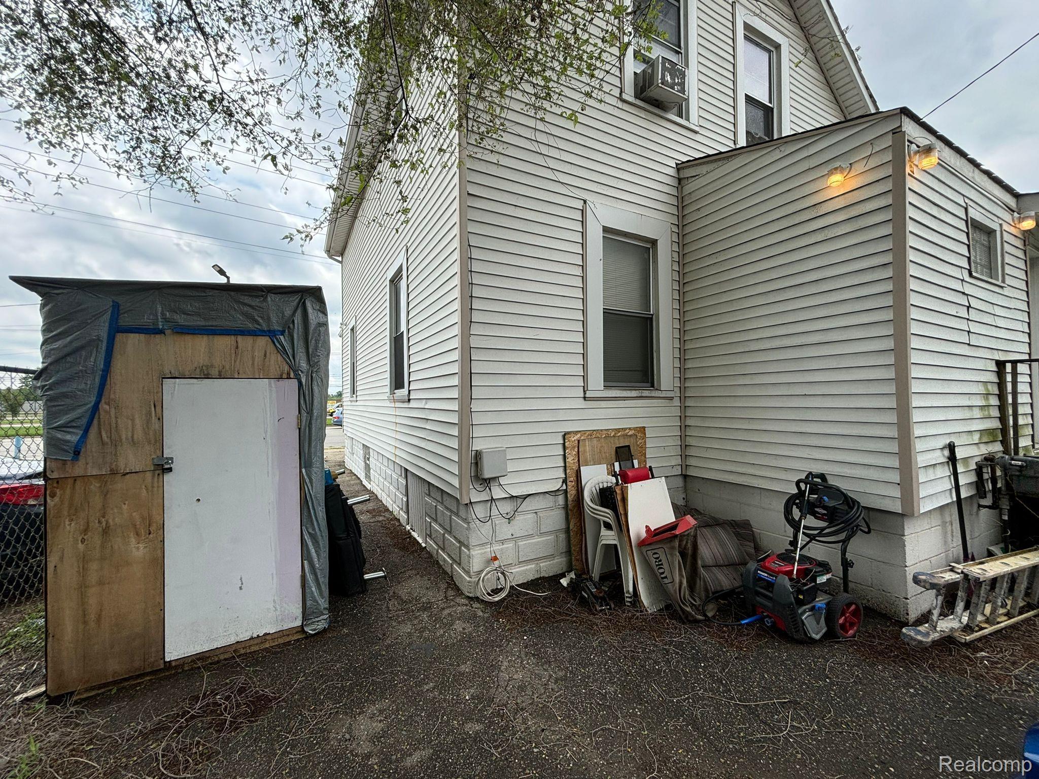 11429 East Eight Mile Road Warren, MI 48089 - Photo 6 of 34 Gallery Image 6