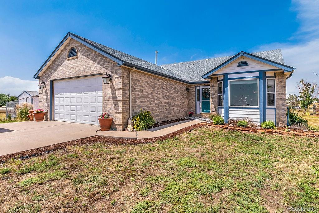 14557 Hayesmount Road Brighton, CO 80603 - Photo 2 of 40 Gallery Image 2
