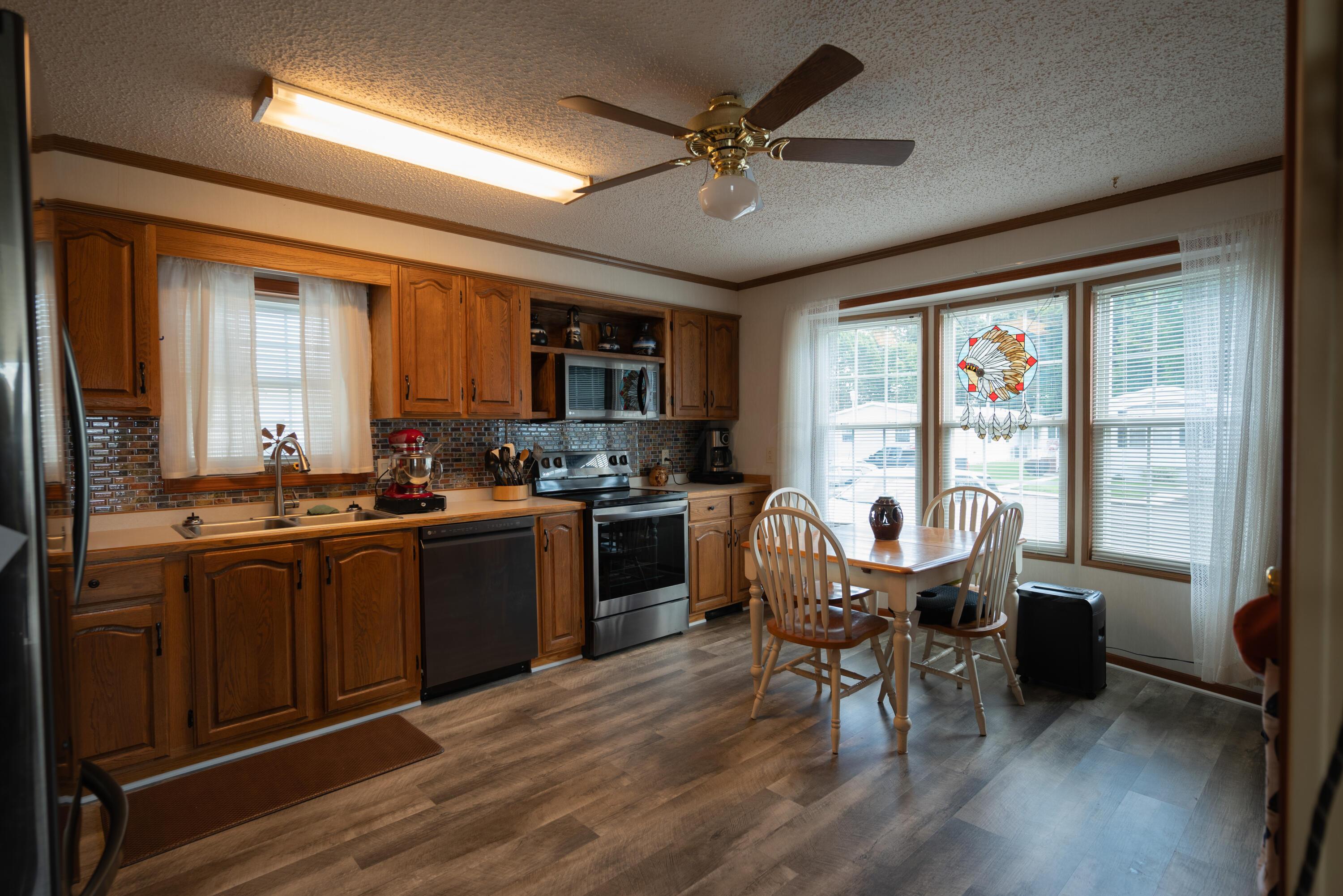 3200 Smeltzer Road, Unit 94 Marion, OH 43302 - Photo 9 of 21 DSC_2121