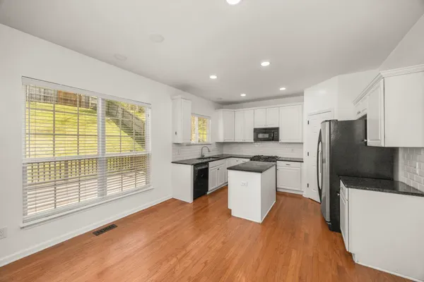 $3,400 | 513 Cold Stream Place, Nashville, TN 37221