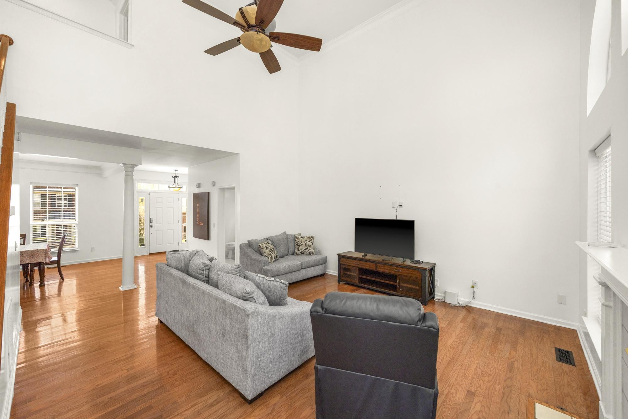513 Cold Stream Place Nashville, TN 37221 - Photo 9 of 40 a living room with furniture and a flat screen tv