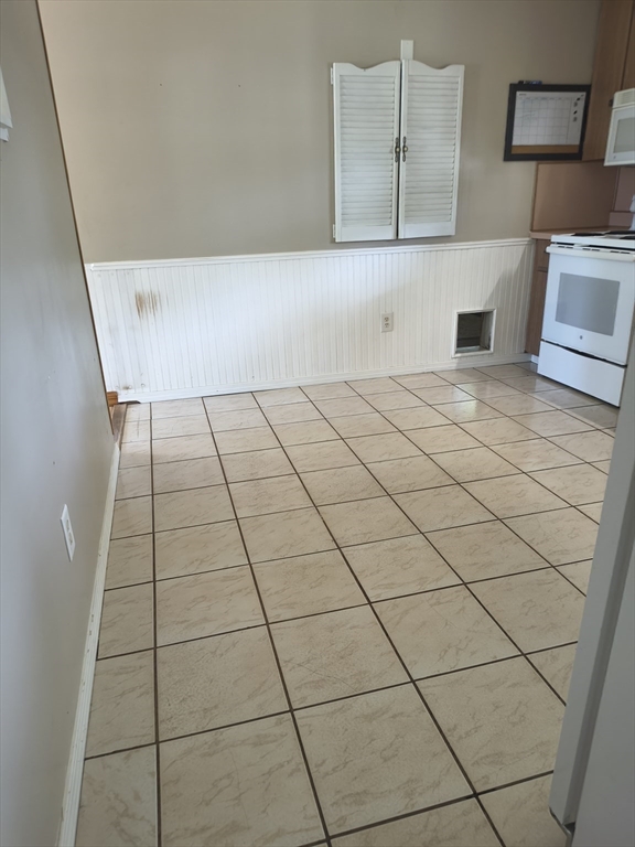 28 Delmar Road Brockton, MA 02302 - Photo 14 of 35 Gallery Image 14