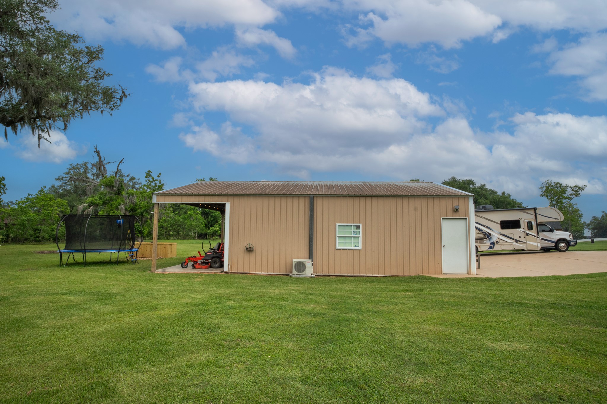 544 Wagon Wheel Trail Angleton, TX 77515 - Photo 30 of 45