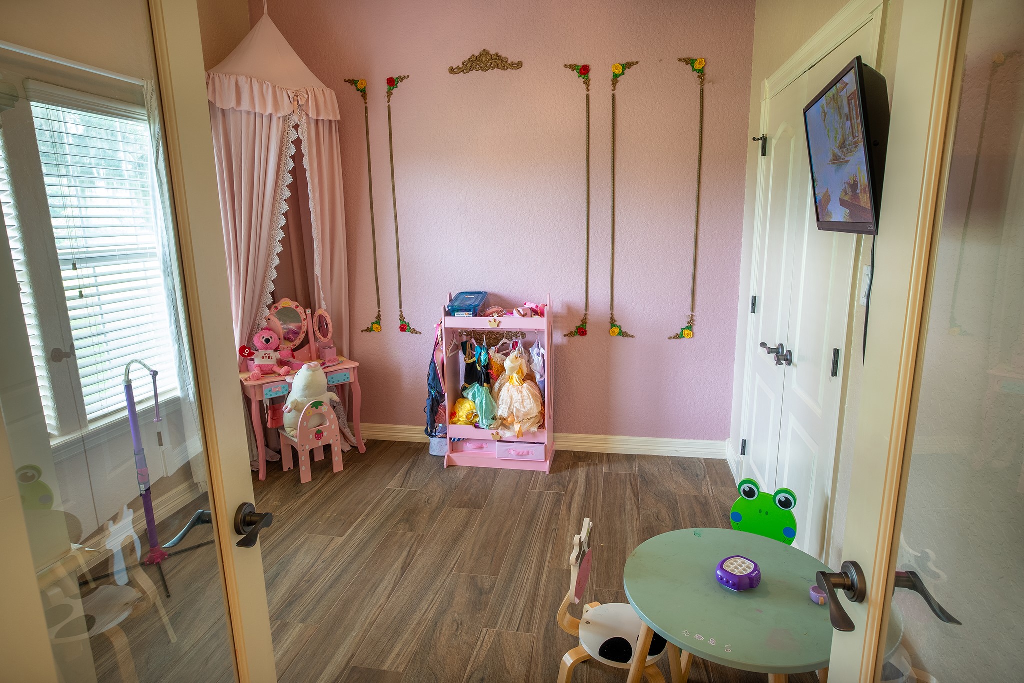 544 Wagon Wheel Trail Angleton, TX 77515 - Photo 6 of 45