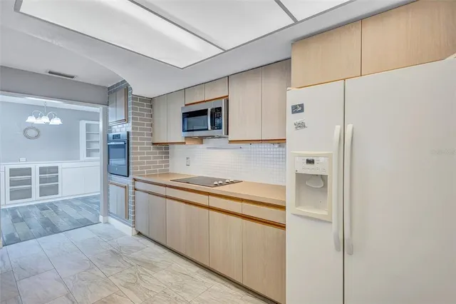 $2,500 | 2544 Burnice Drive, Clearwater, FL 33764