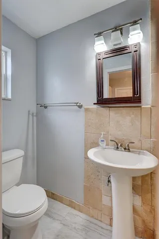 $2,500 | 2544 Burnice Drive, Clearwater, FL 33764