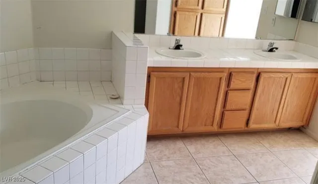 $469,900 | 2764 Trotwood Lane, Las Vegas, NV 89108