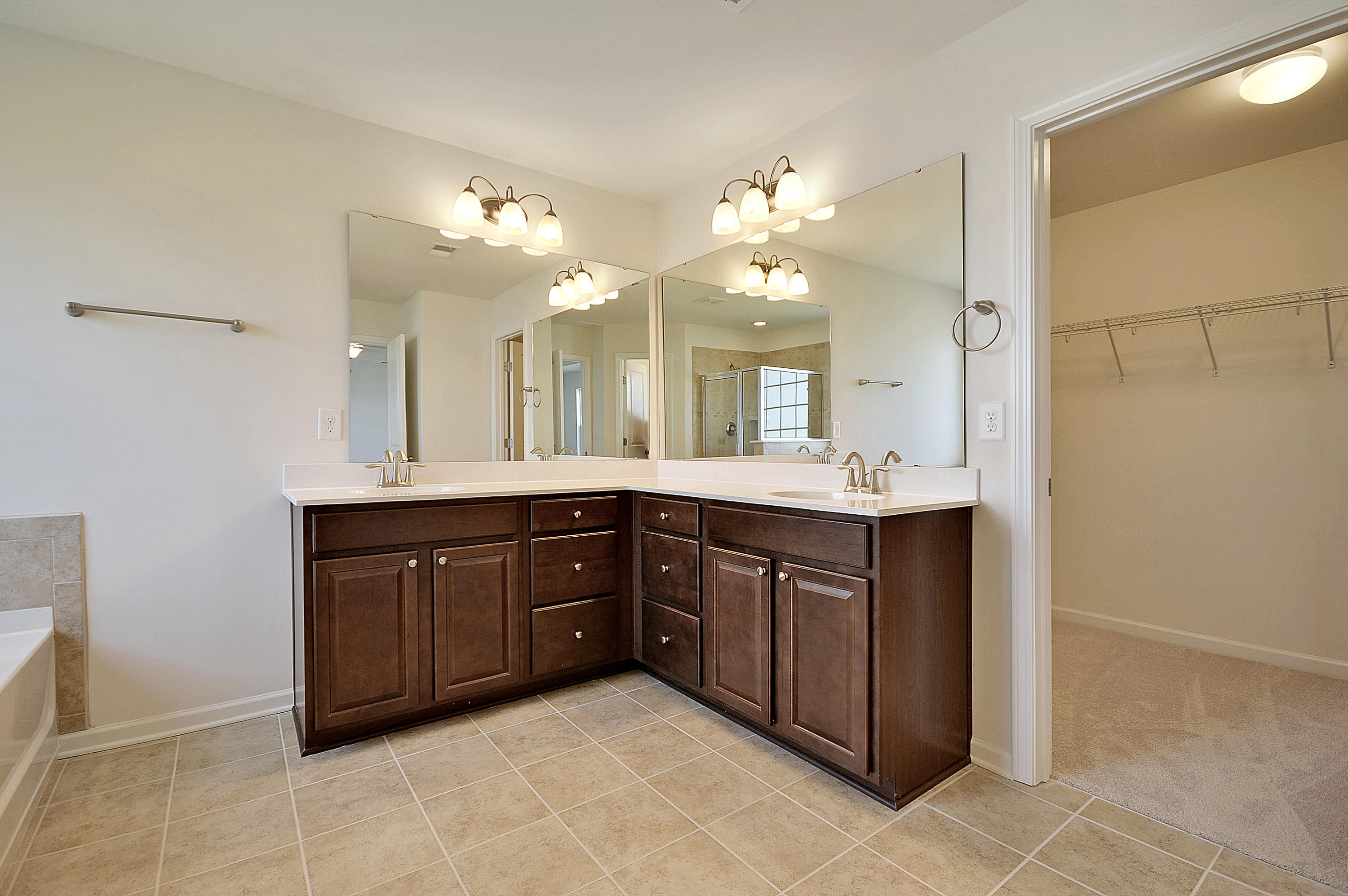 111 Radtko Road Summerville, SC 29486 - Photo 23 of 38 DSC_0099_DSC_0102 copy