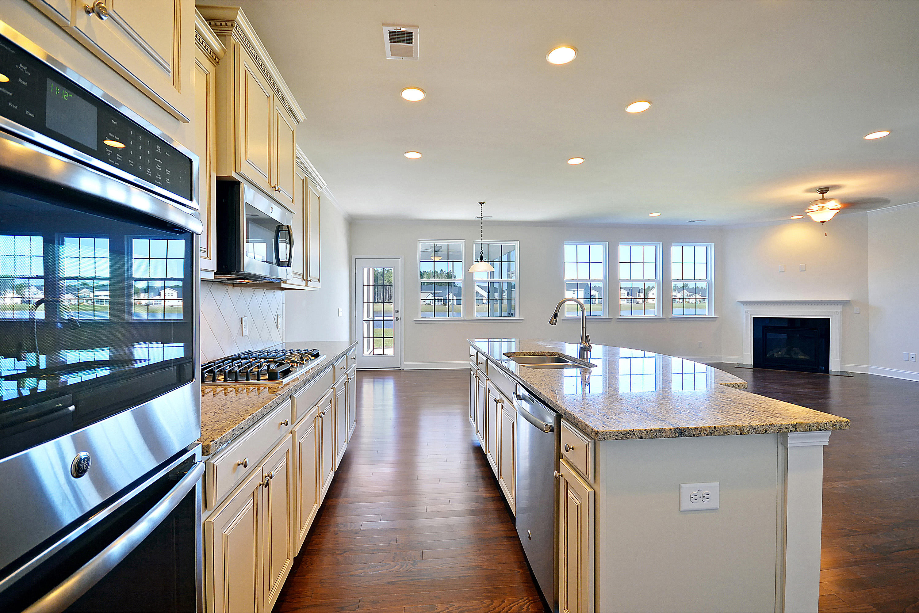 111 Radtko Road Summerville, SC 29486 - Photo 30 of 38 DSC_0157_DSC_0158 copy