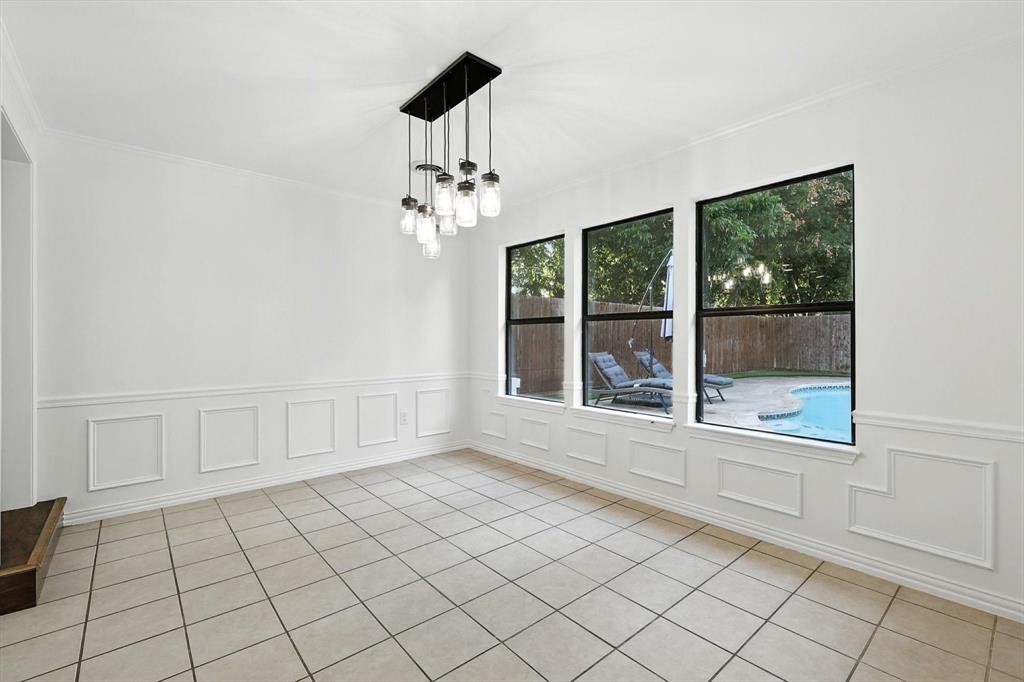 2902 Panhandle Drive Grapevine, TX 76051 - Photo 13 of 30