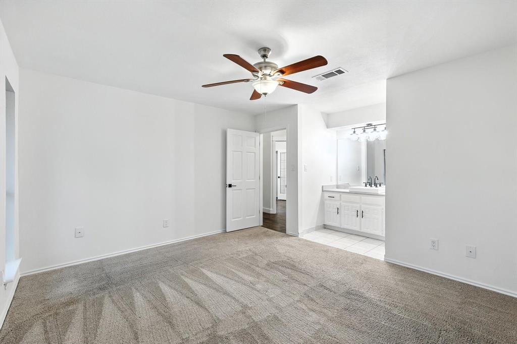 2902 Panhandle Drive Grapevine, TX 76051 - Photo 18 of 30