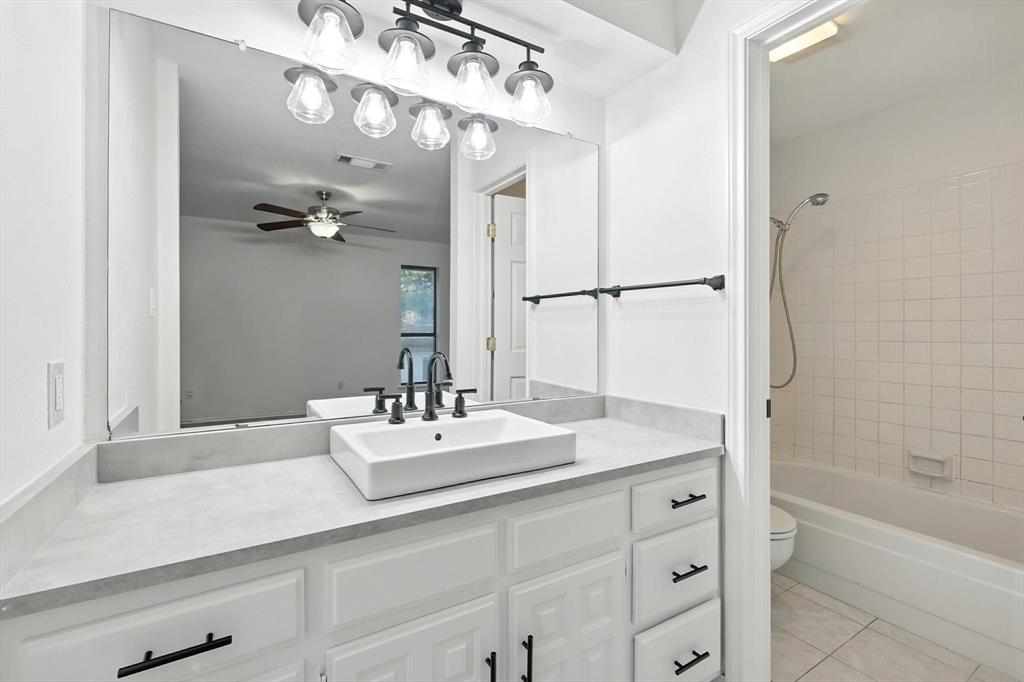 2902 Panhandle Drive Grapevine, TX 76051 - Photo 20 of 30