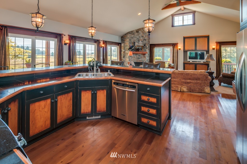 2800 East Badger Road Everson, WA 98247 - Photo 10 of 25