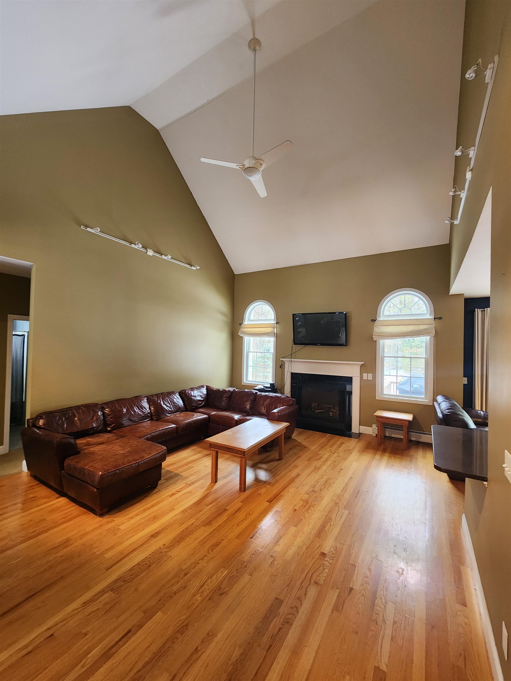 103 Snow Pond Road Concord, NH 03301 - Photo 4 of 33