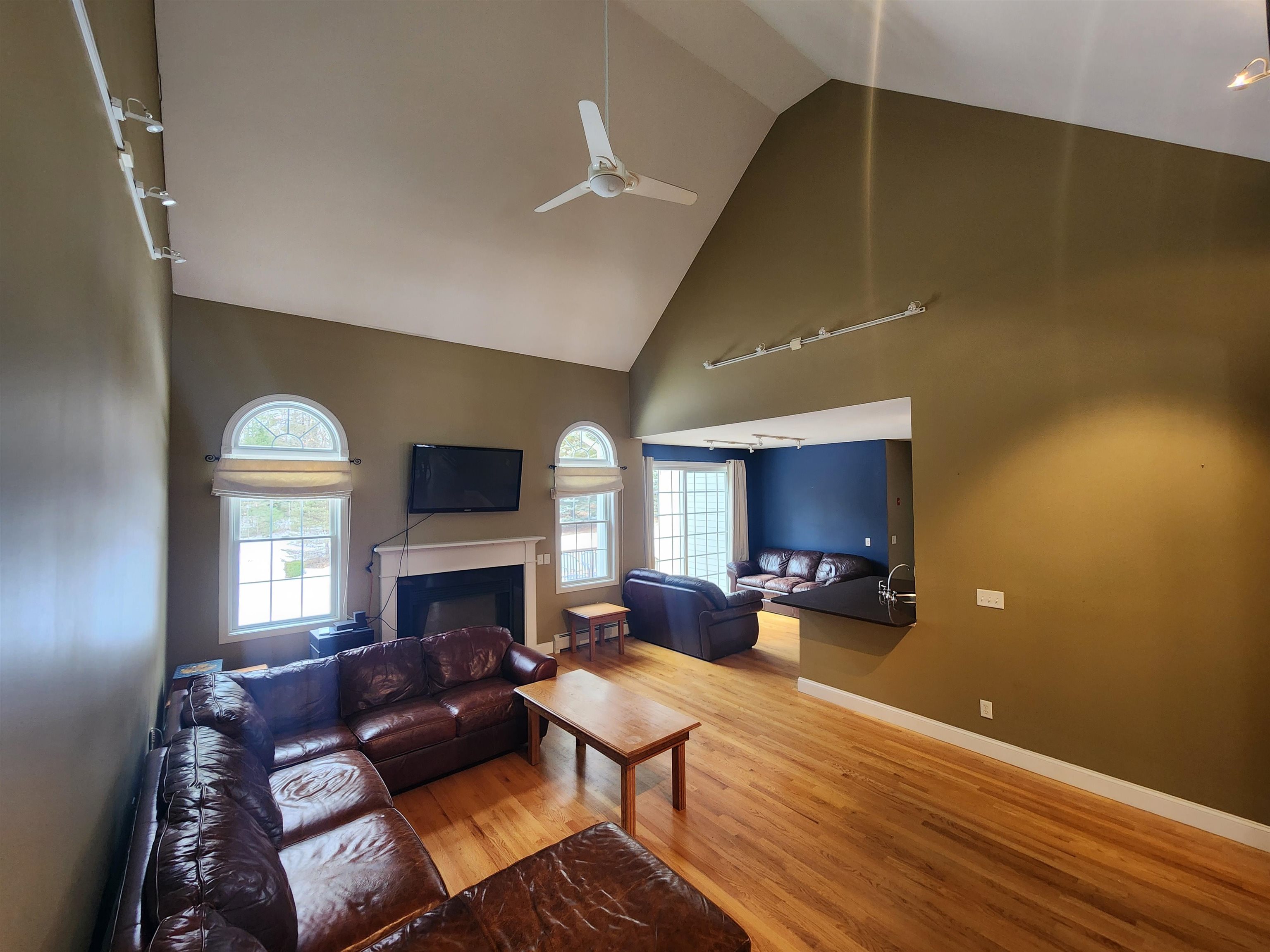 103 Snow Pond Road Concord, NH 03301 - Photo 5 of 33