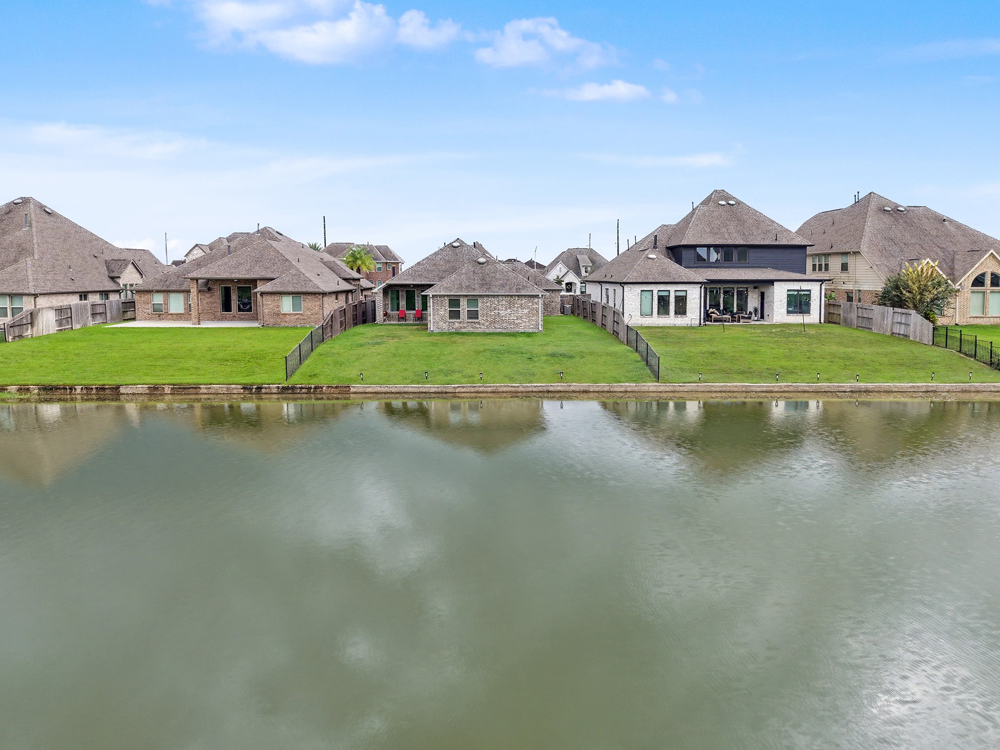 2735 Broad Reach Road Manvel, TX 77578 - Photo 28 of 37 Gallery Image 28