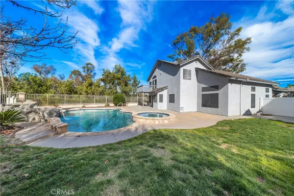 a house view with a garden space