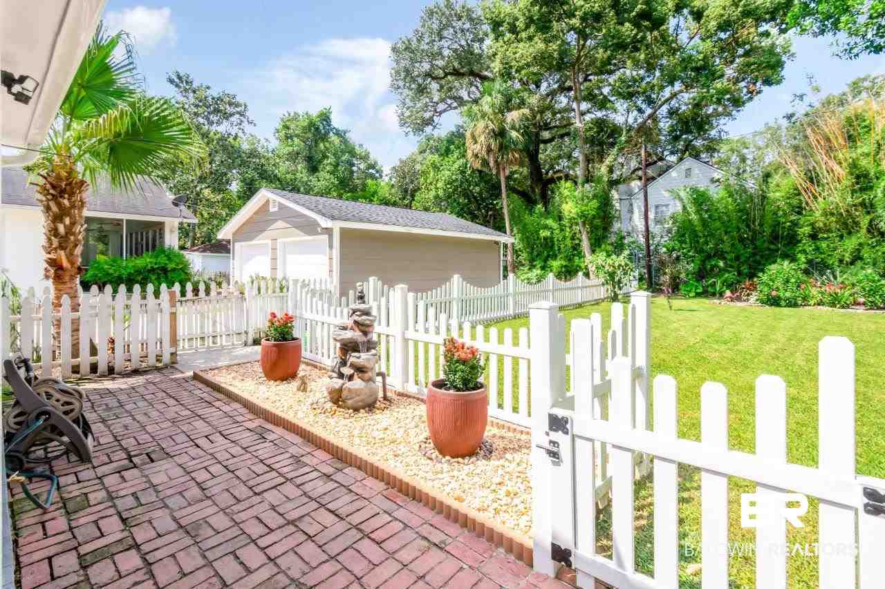 54 South Julia Street Mobile, AL 36604 - Photo 9 of 24