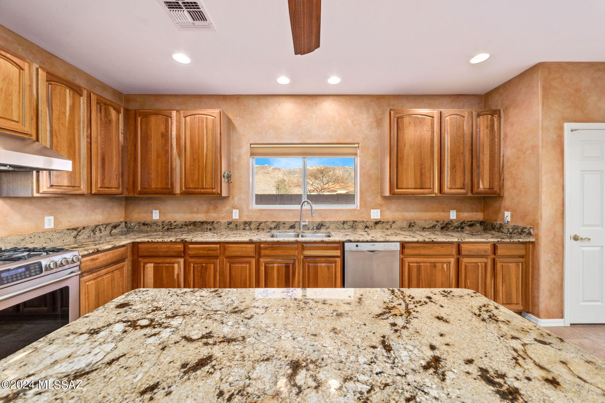 3698 East Canter Road Tucson, AZ 85739 - Photo 20 of 49