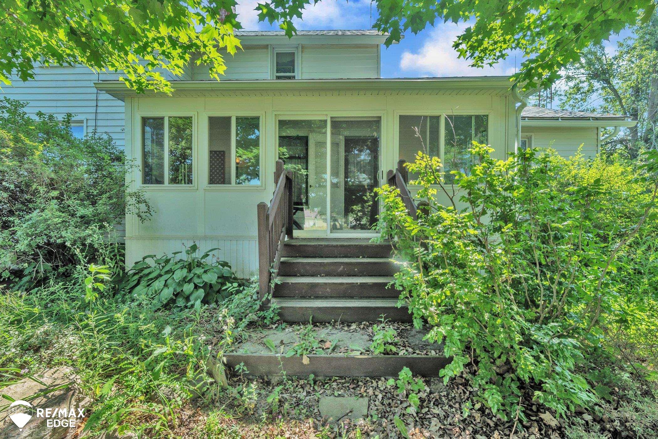 1175 South Morrish Road Flint, MI 48532 - Photo 2 of 42