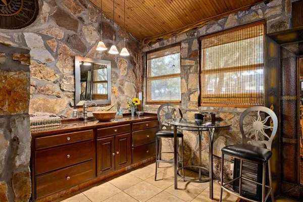 $1,950,000 | 0 West W Highway, Hunt, TX 78024