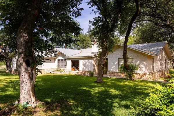 $1,950,000 | 0 West W Highway, Hunt, TX 78024