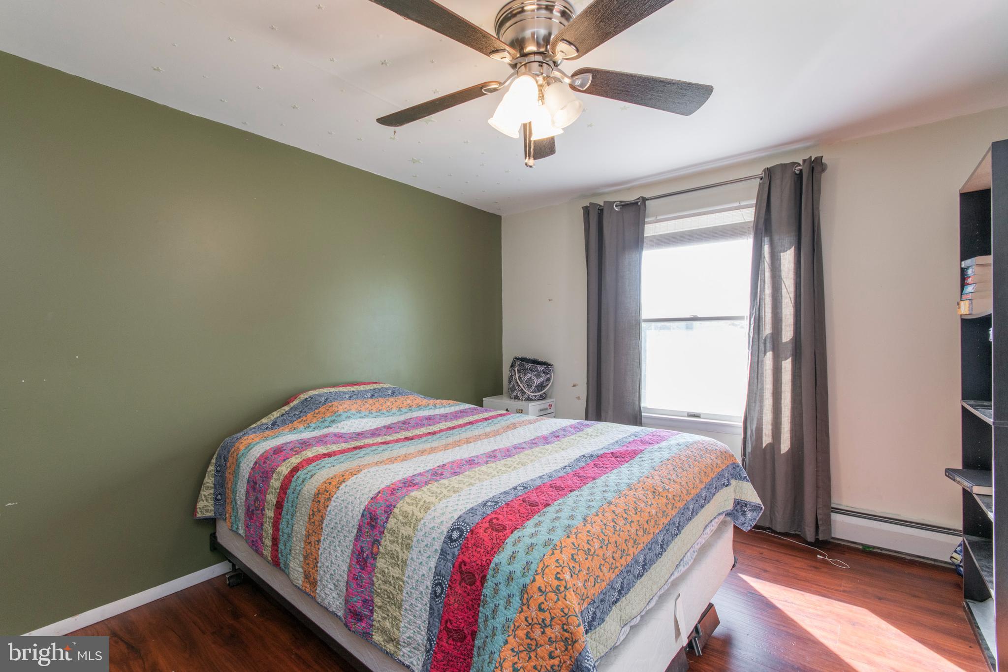 83 Terrace Road Levittown, PA 19056 - Photo 23 of 33