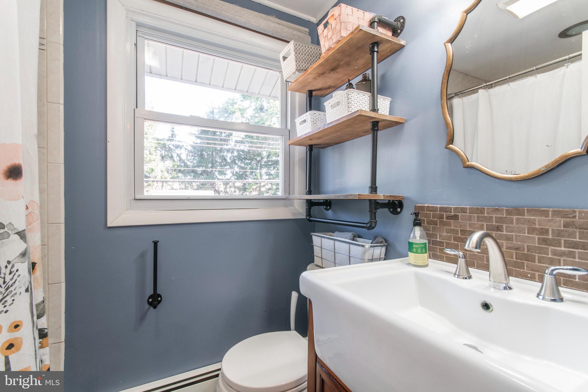 83 Terrace Road Levittown, PA 19056 - Photo 26 of 33