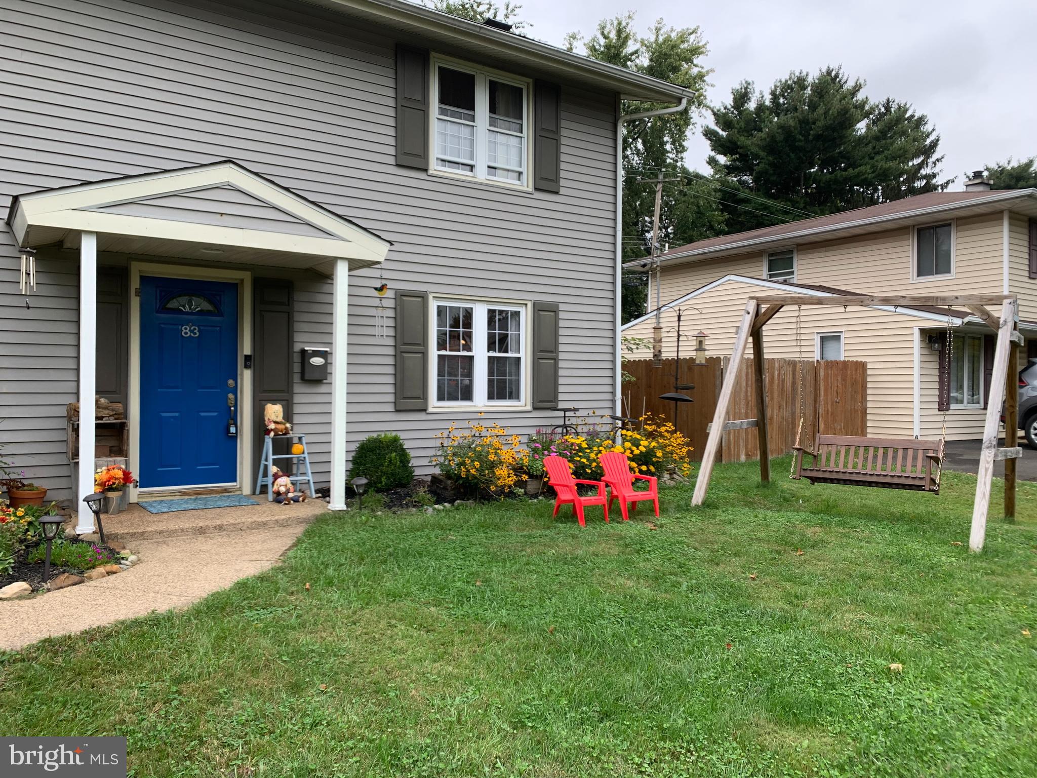 83 Terrace Road Levittown, PA 19056 - Photo 3 of 33