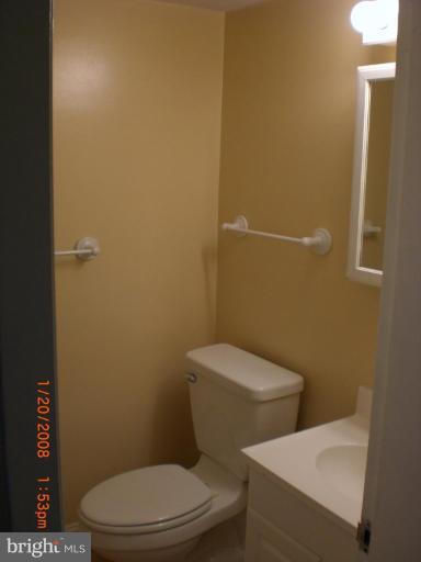 11655 Stoneview Square, Unit 95/12C Reston, VA 20191 - Photo 4 of 12 Bath #1