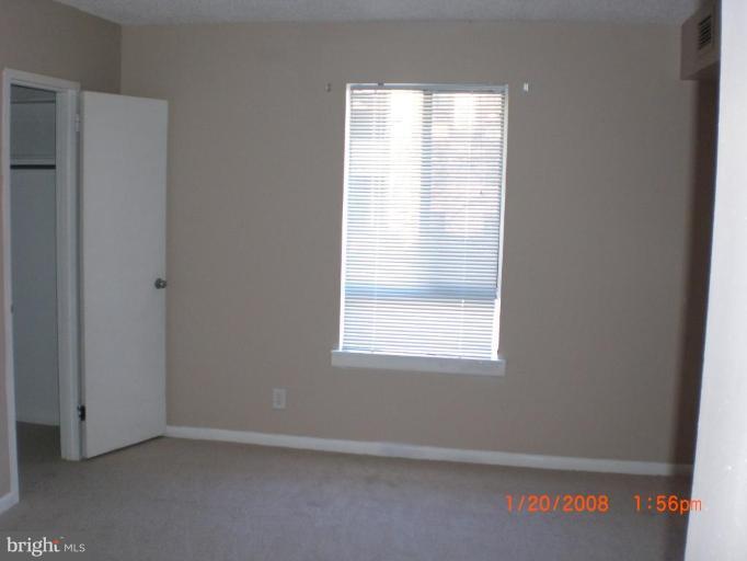11655 Stoneview Square, Unit 95/12C Reston, VA 20191 - Photo 5 of 12 Master Bedroom