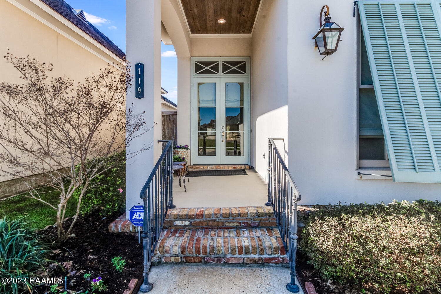 119 Brickell Way Lafayette, LA 70508 - Photo 2 of 25 119 Brickell Way-24