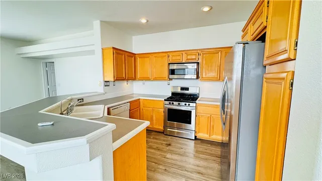 $2,300 | 2278 Surrey Meadows Avenue, Henderson, NV 89052