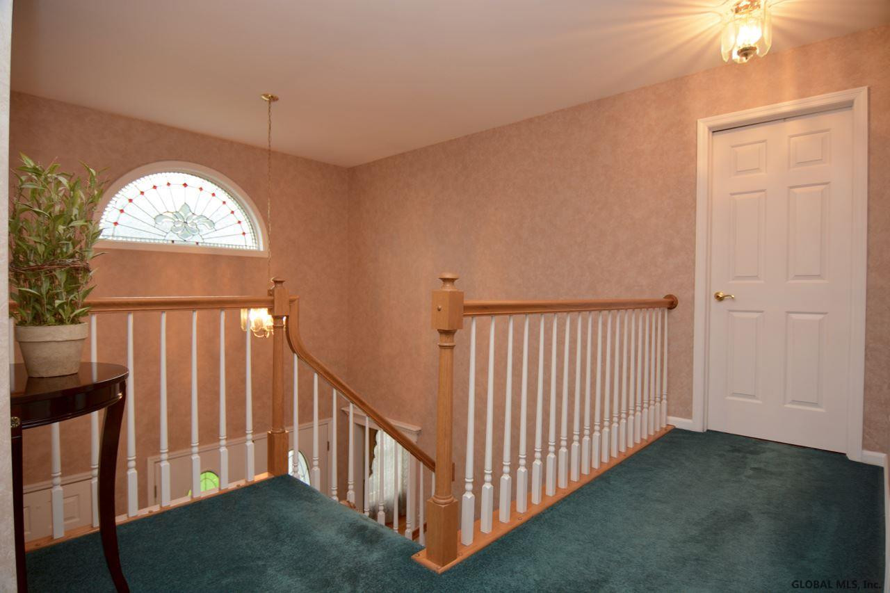118 Country Walk Road Rotterdam, NY 12306 - Photo 20 of 41 Photo 20