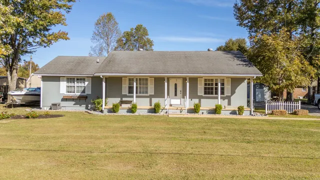 a house view with a outdoor space