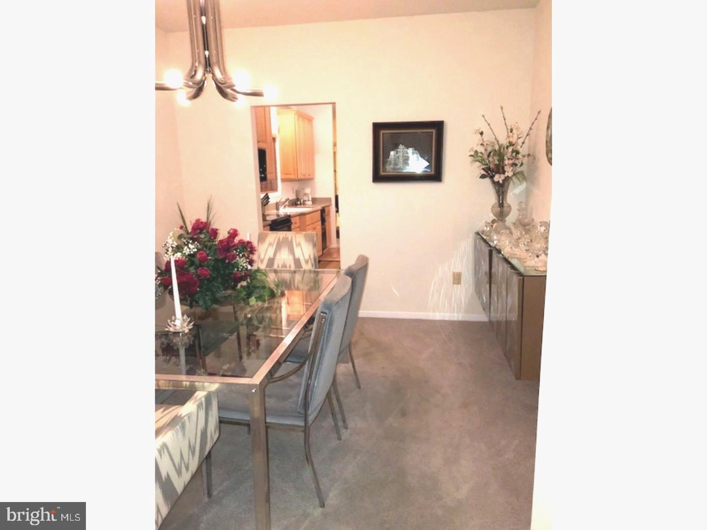 8 Laurel Ridge Lane Columbus, NJ 08022 - Photo 16 of 19 Dining Room