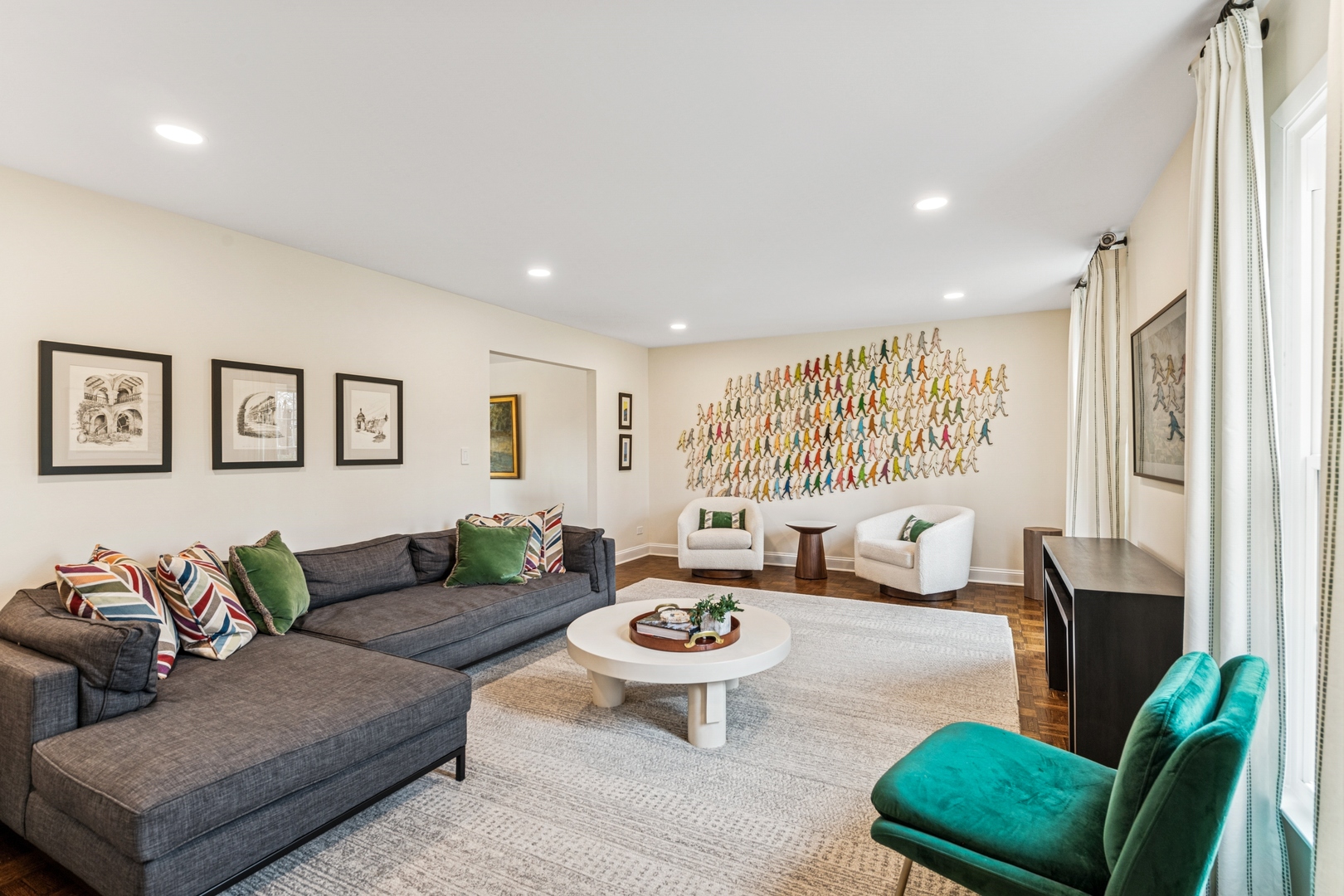 3107 Old Glenview Road Wilmette, IL 60091 - Photo 10 of 29 a living room with furniture and a large window