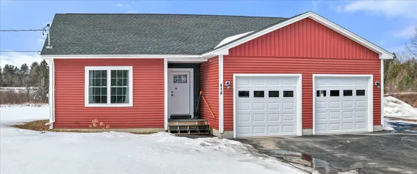 $399,900 | 510 Kenduskeag Levant Road, Kenduskeag, ME 04450