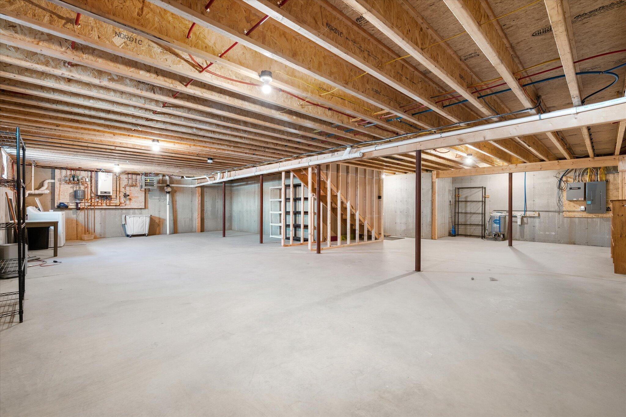 510 Kenduskeag Levant Road Kenduskeag, ME 04450 - Photo 30 of 47 32-Basement