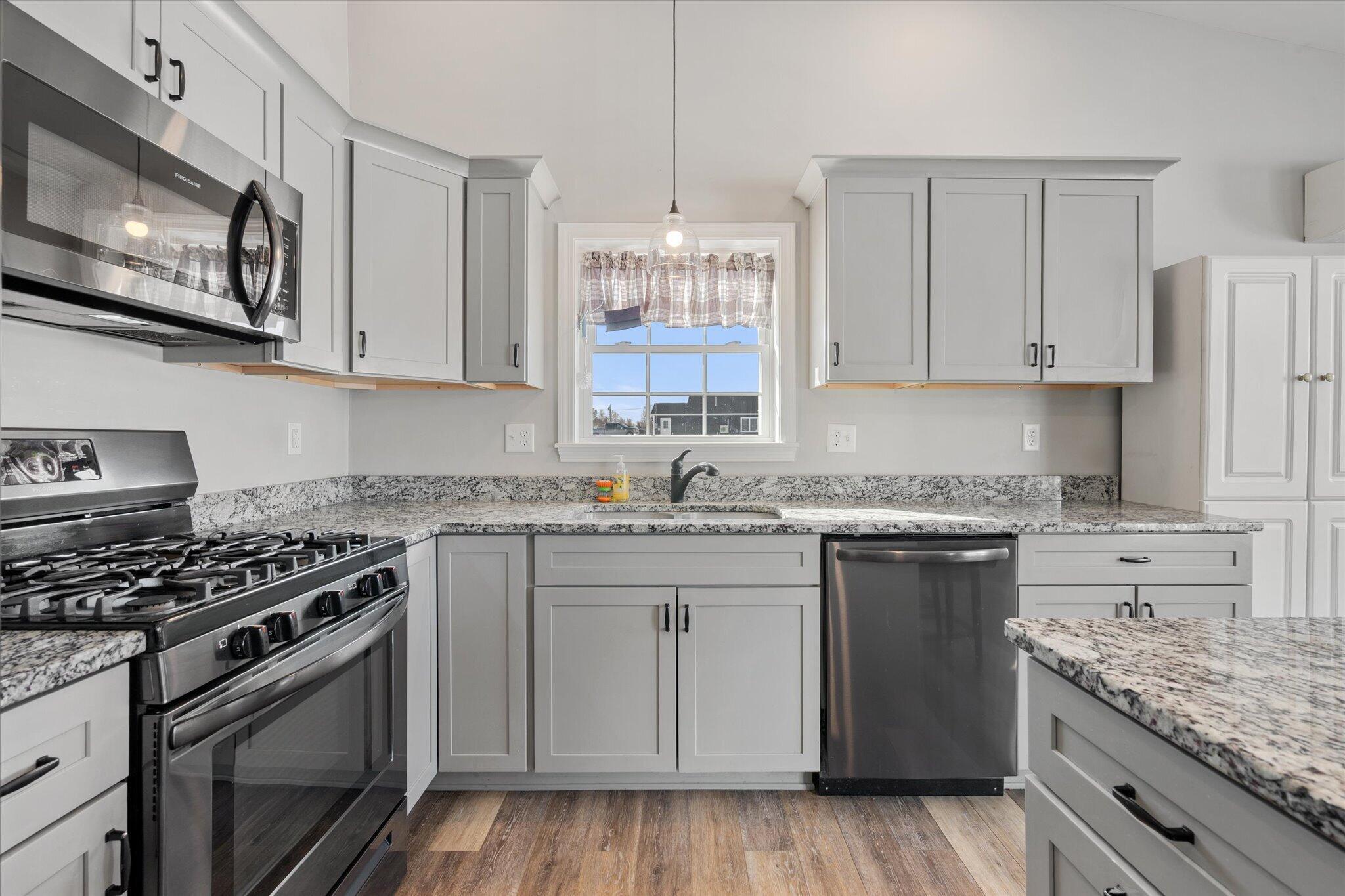 510 Kenduskeag Levant Road Kenduskeag, ME 04450 - Photo 5 of 47 09-Kitchen