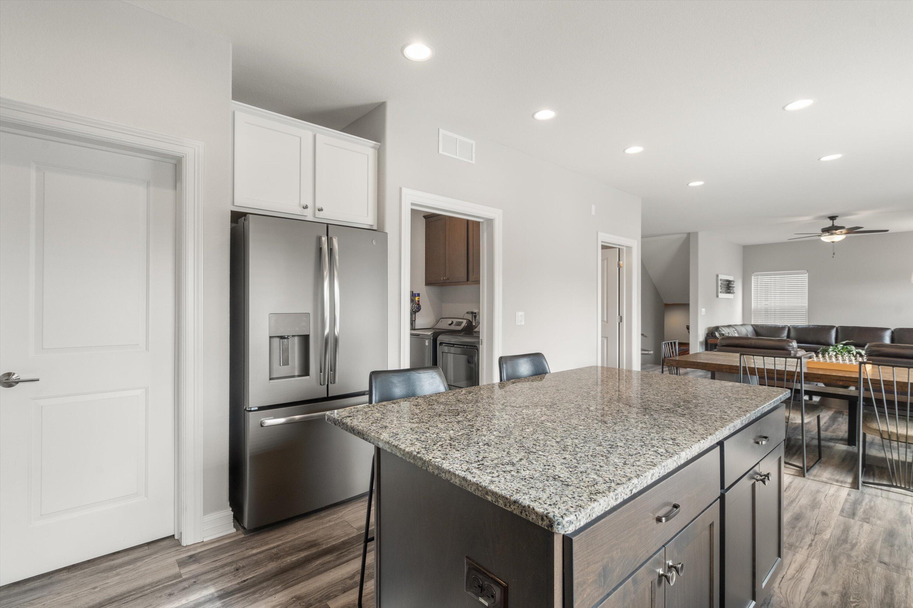 3951 Sienna Court Caledonia, WI 53126 - Photo 15 of 52 Kitchen