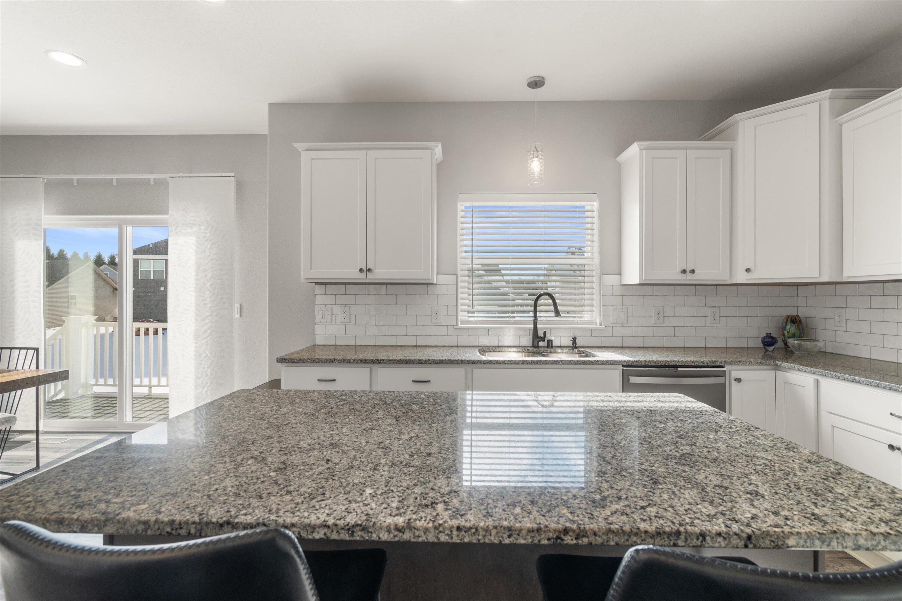 3951 Sienna Court Caledonia, WI 53126 - Photo 17 of 52 Kitchen