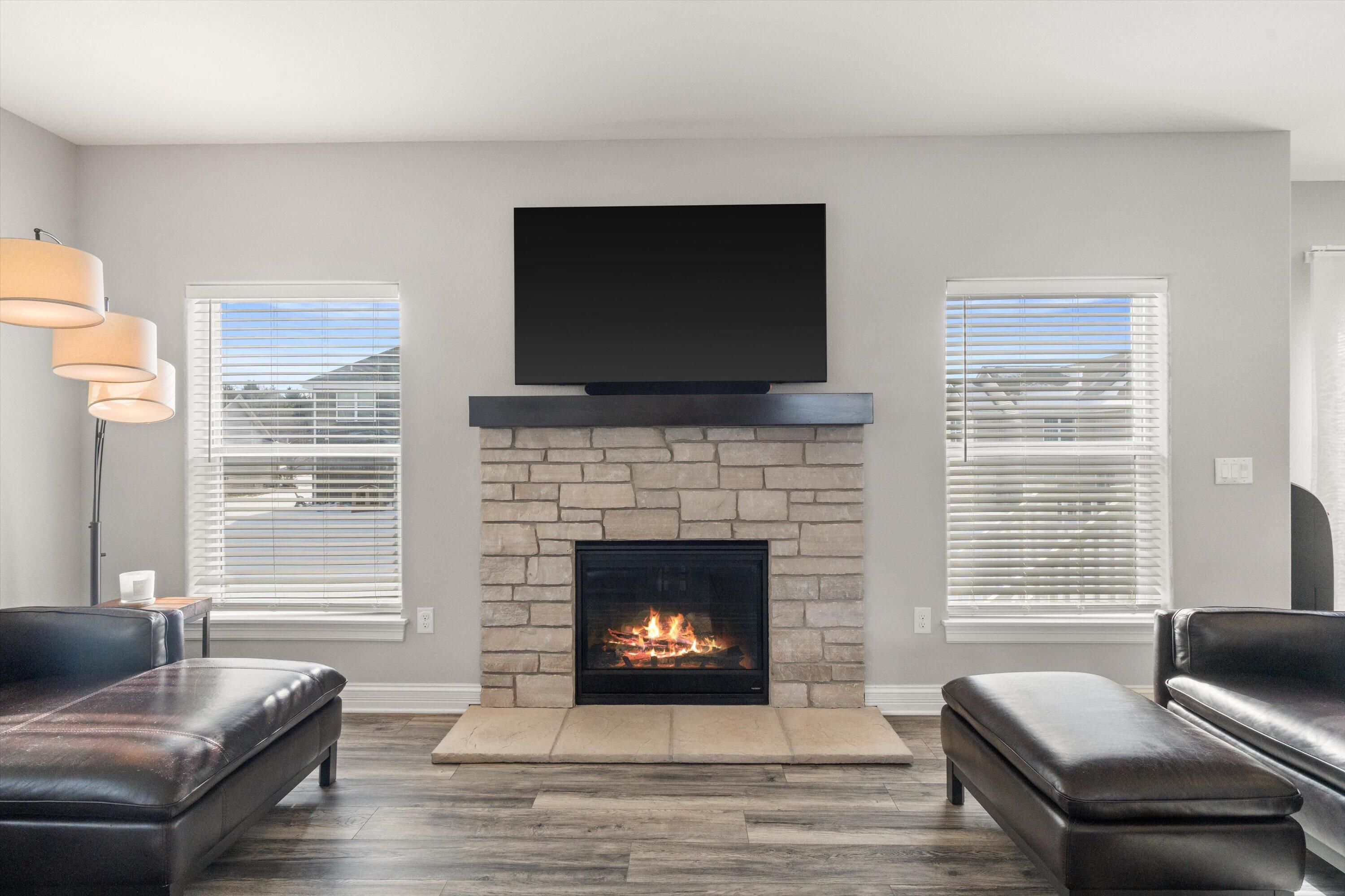 3951 Sienna Court Caledonia, WI 53126 - Photo 3 of 52 Living Room
