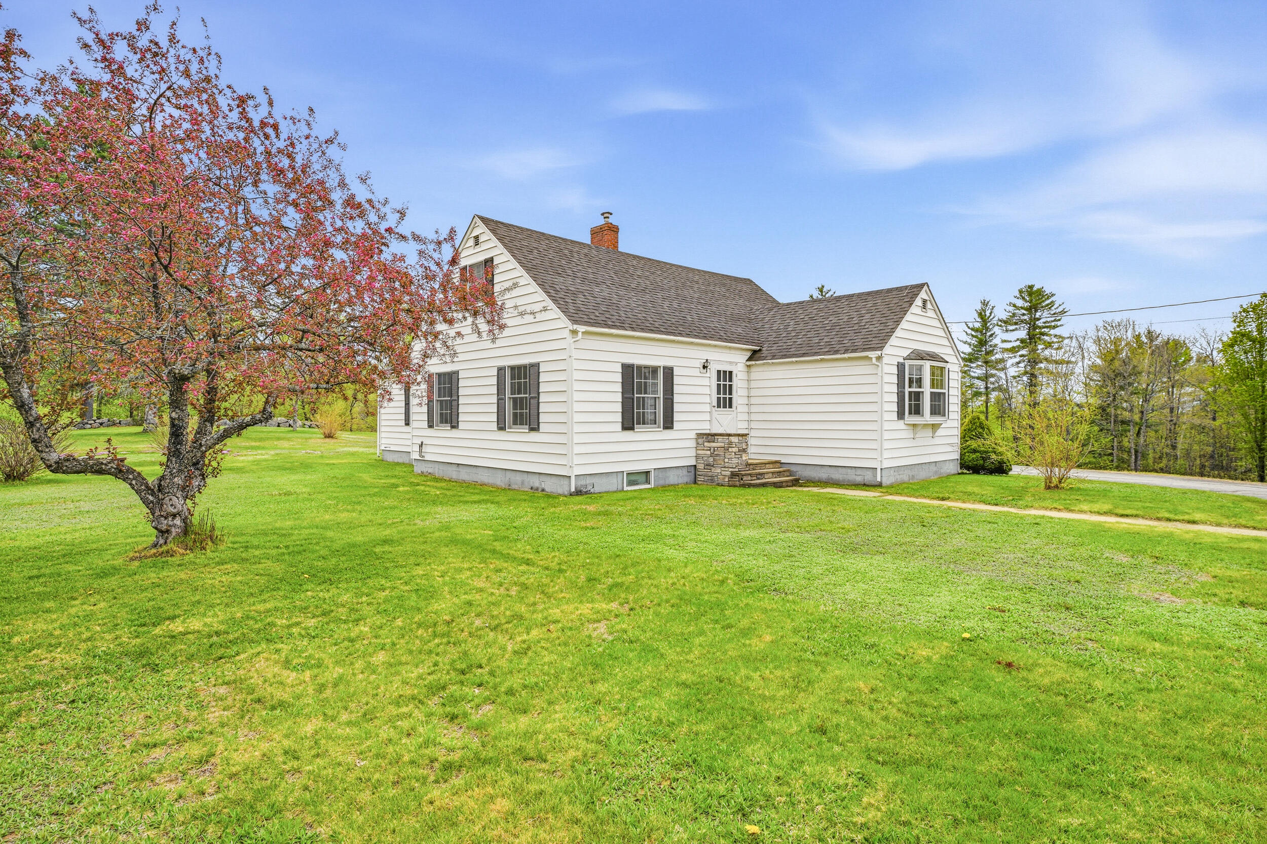 79 Center Hill Road Weld, ME 04285 - Photo 29 of 36 98-lvs2njf-lp-111