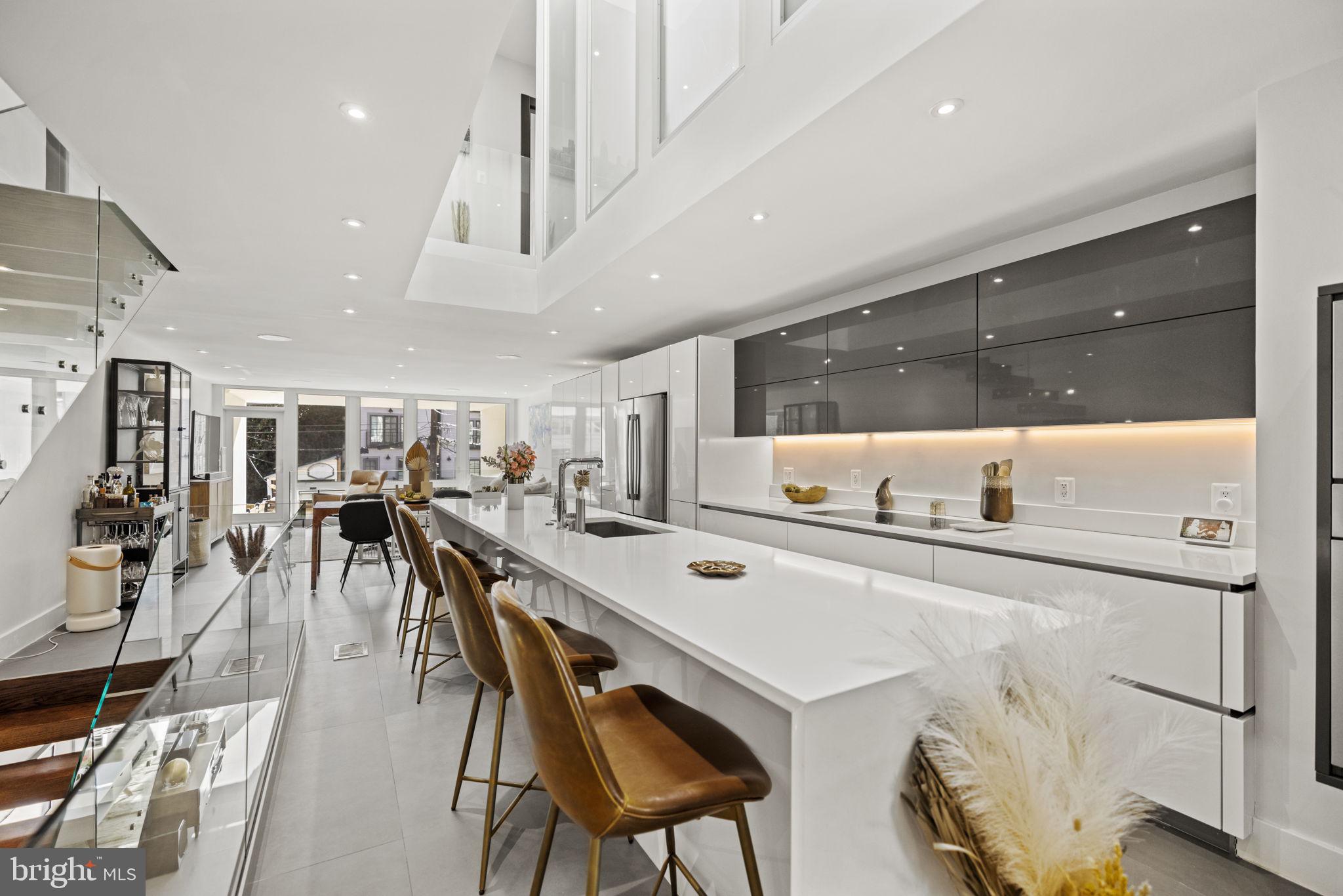 3722 R Street Northwest Washington, DC 20007 - Photo 7 of 66