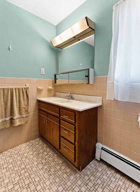 1 Hallmark Gardens, Unit 8 Burlington, MA 01803 - Photo 22 of 30