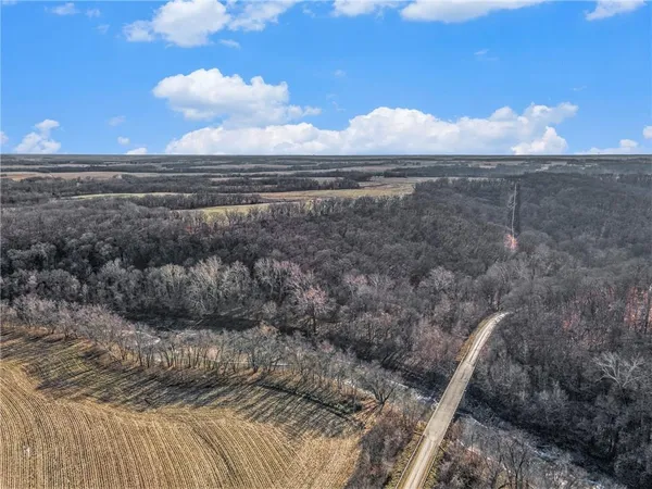 $504,600 | Bar Hollow Dr Road, Blackwater, MO 65322