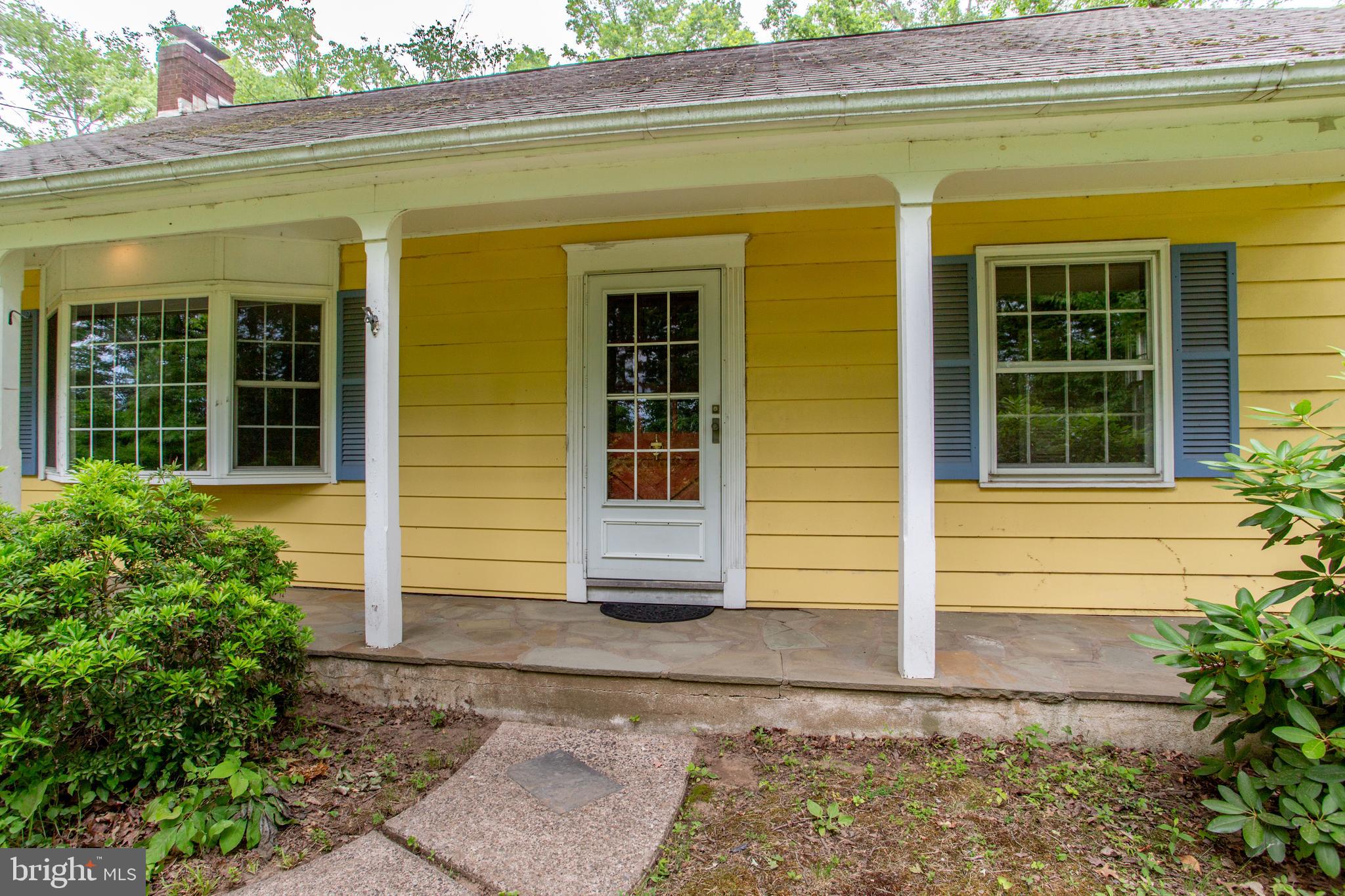 6264 Point Pleasant Pike Doylestown, PA 18902 - Photo 5 of 61